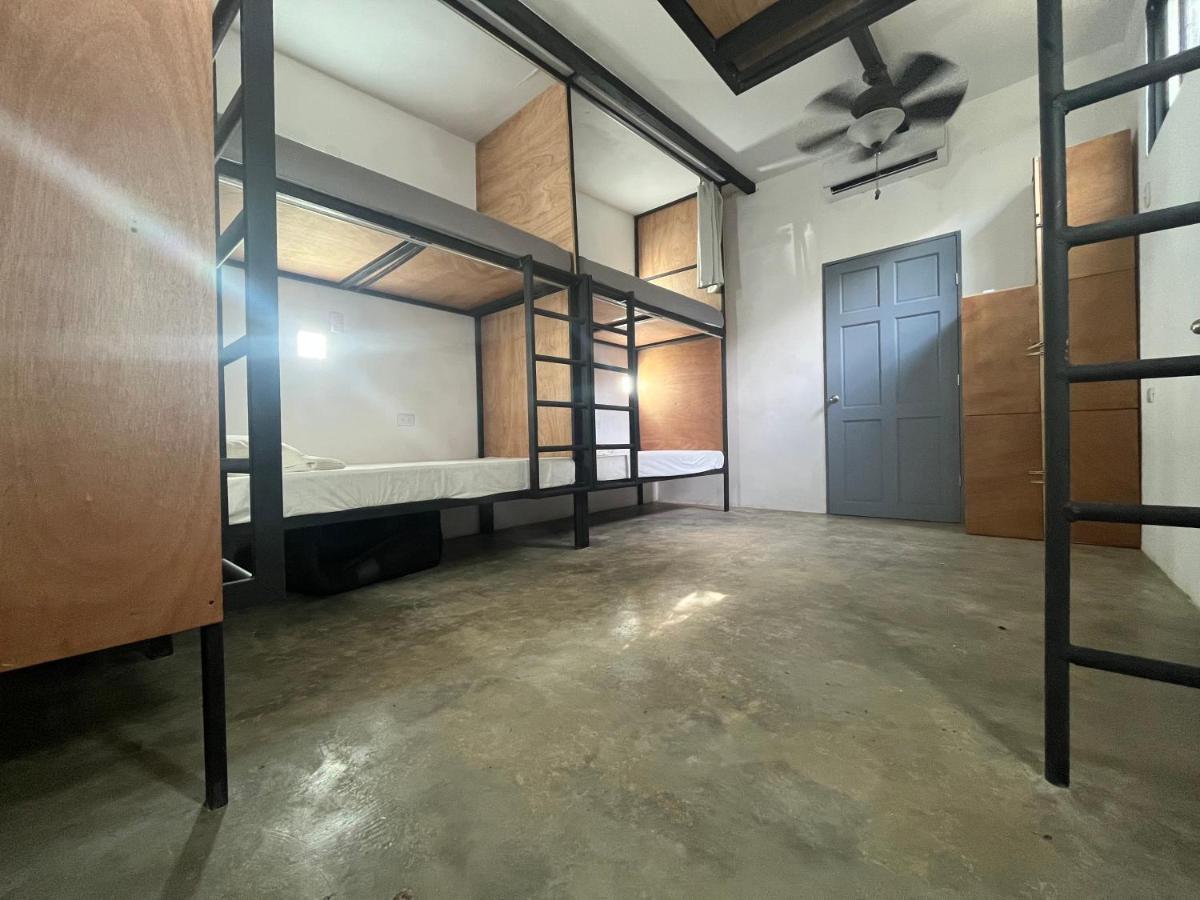 Akih Pods Hostel Playa Santa Teresa  Экстерьер фото