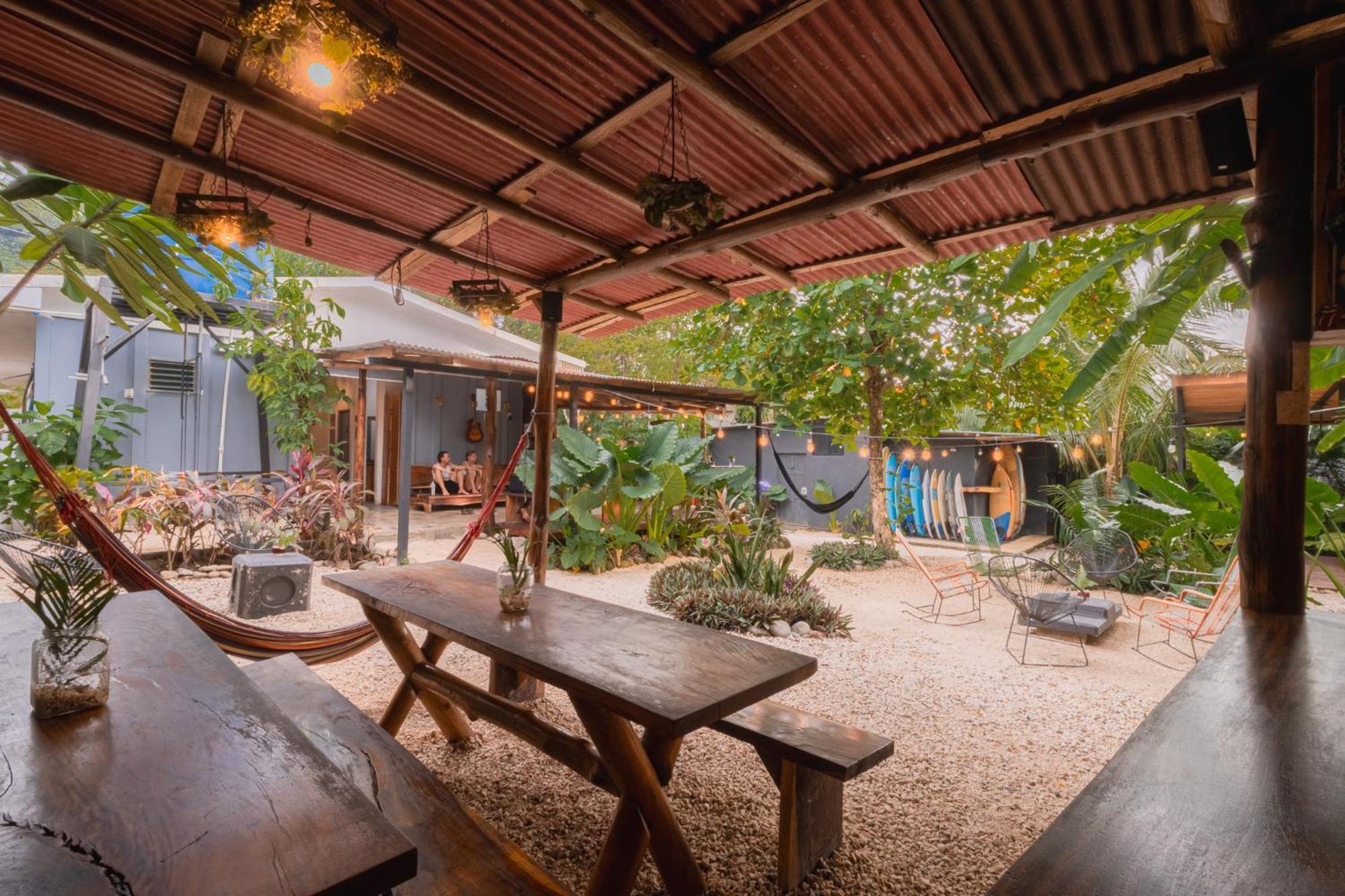 Akih Pods Hostel Playa Santa Teresa  Экстерьер фото