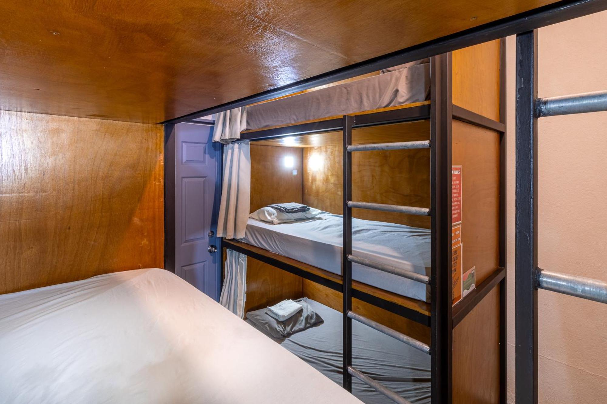 Akih Pods Hostel Playa Santa Teresa  Экстерьер фото