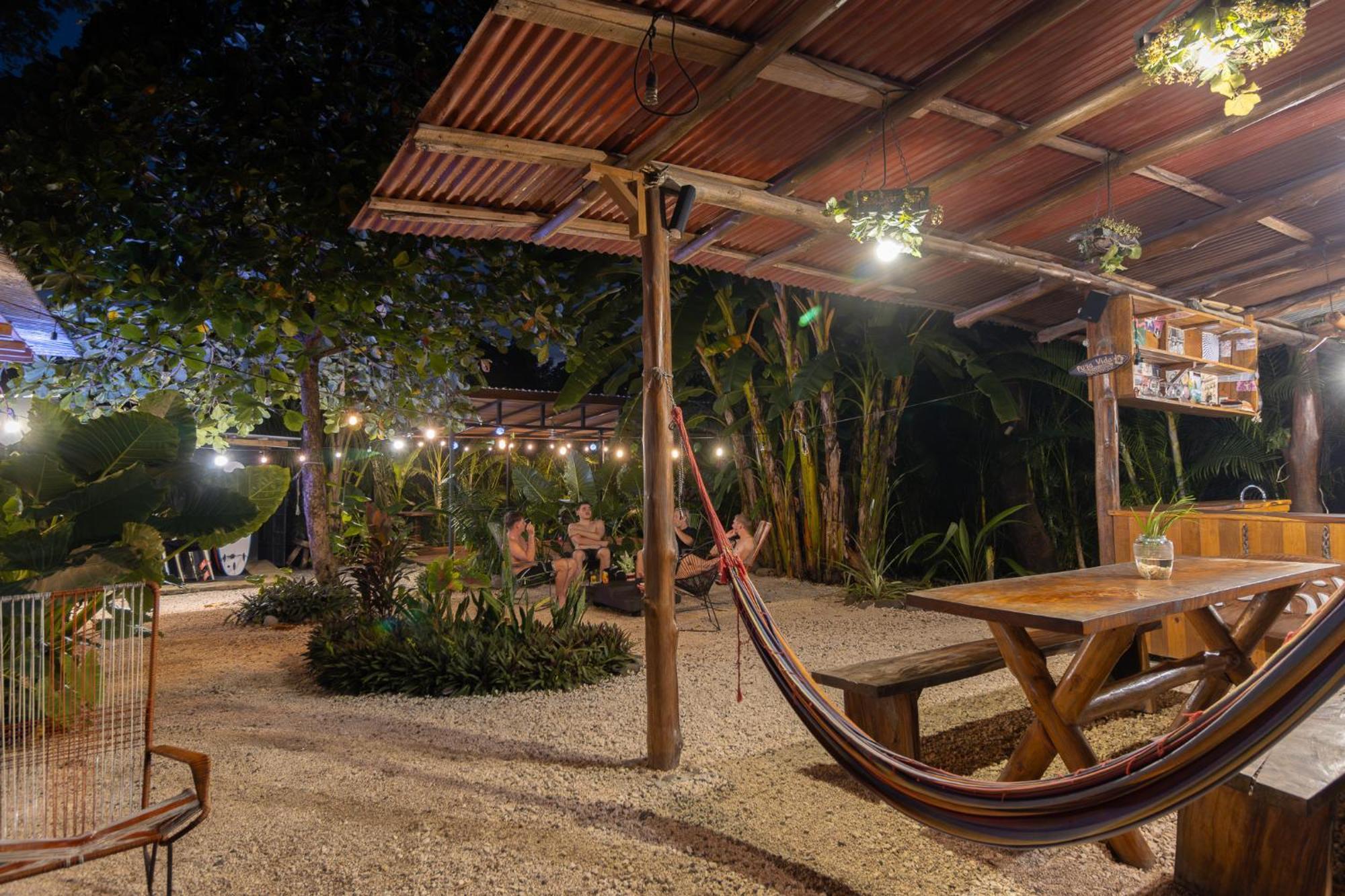Akih Pods Hostel Playa Santa Teresa  Экстерьер фото