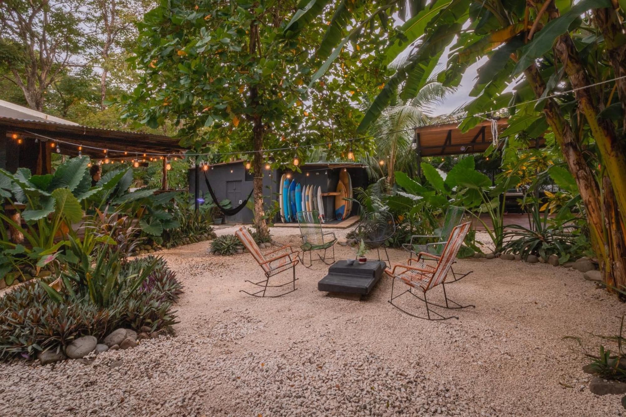 Akih Pods Hostel Playa Santa Teresa  Экстерьер фото